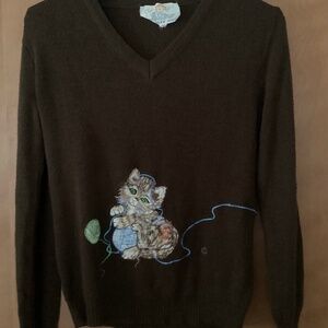 Vintage 1960,s 1970’s Cyn Les Shirlee Designs Women’s Cat with Yarn Sweater Med